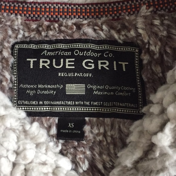 True grit pullover - Picture 3 of 5
